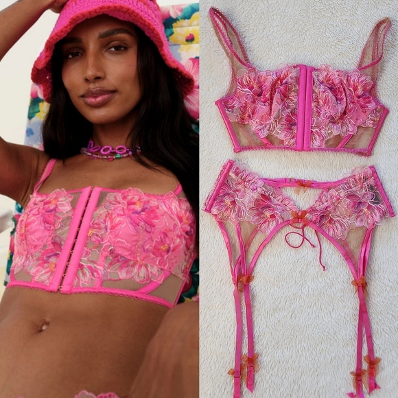 New!SET For Love and Lemons Hibiscus Embroidery Bustier&Matching Garter Belt